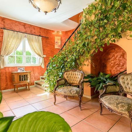 Habitaciones En Casa Centrica Con Piscina Альмуньекар Экстерьер фото