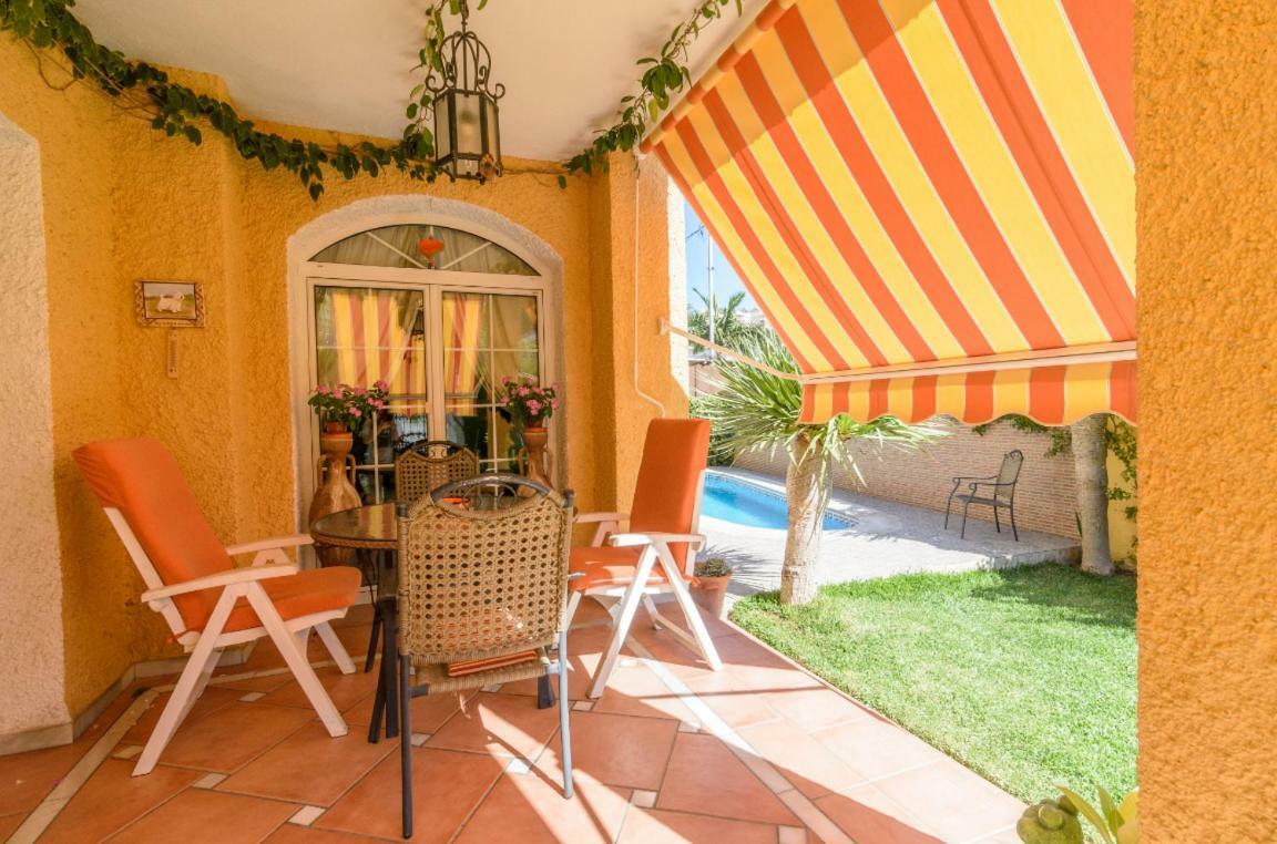 Habitaciones En Casa Centrica Con Piscina Альмуньекар Экстерьер фото